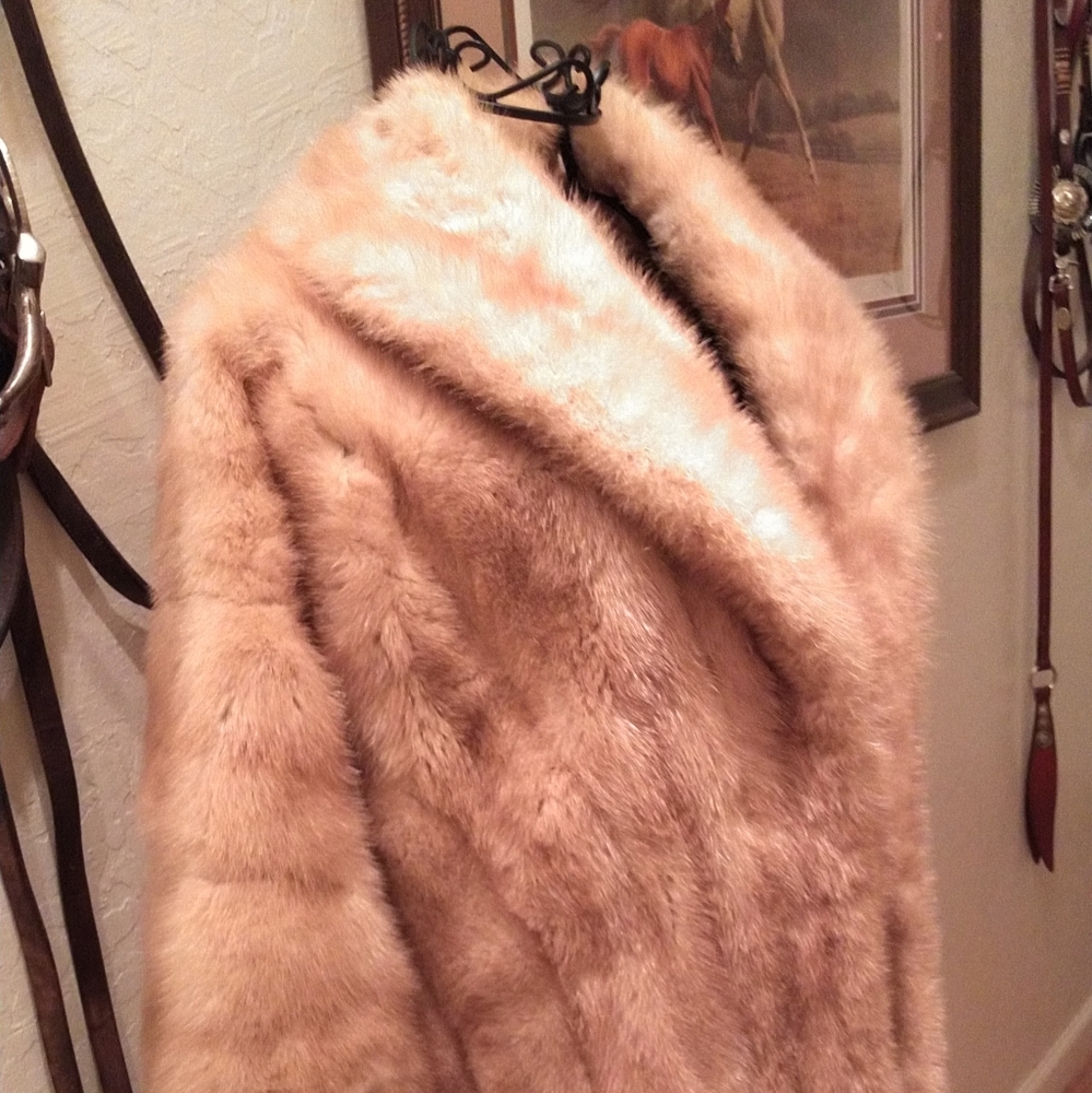 Vintage 1960s Blonde Mink Fur Stole B+ Condition